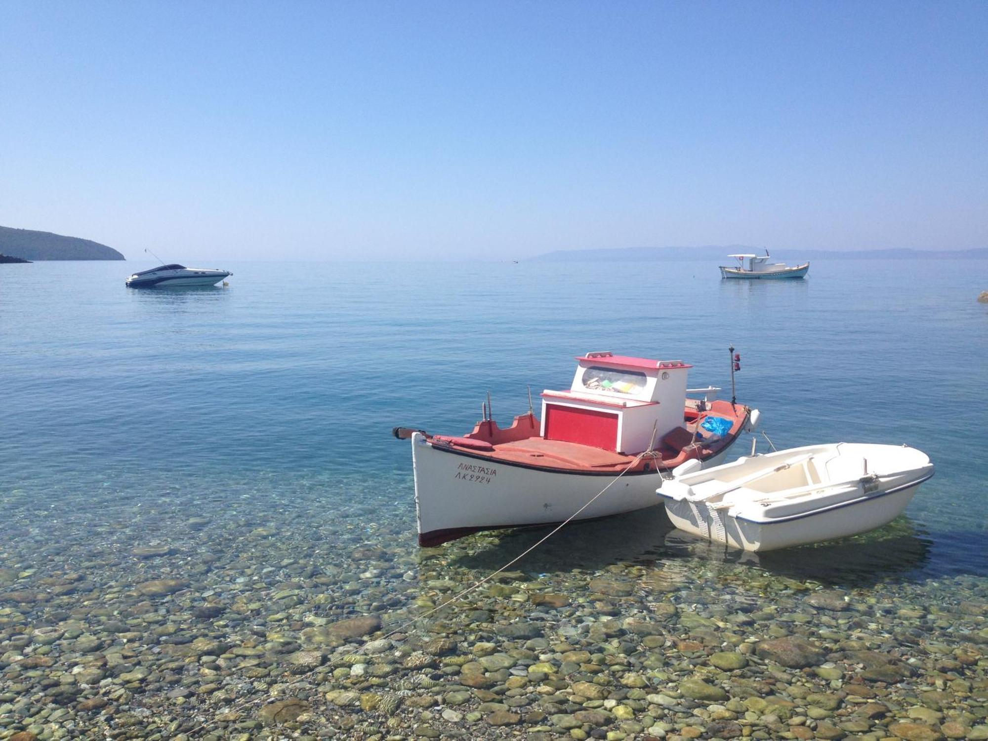 Agali 2 Superior Mezonet Front Of The Sea Apartment Akrogiali Luaran gambar