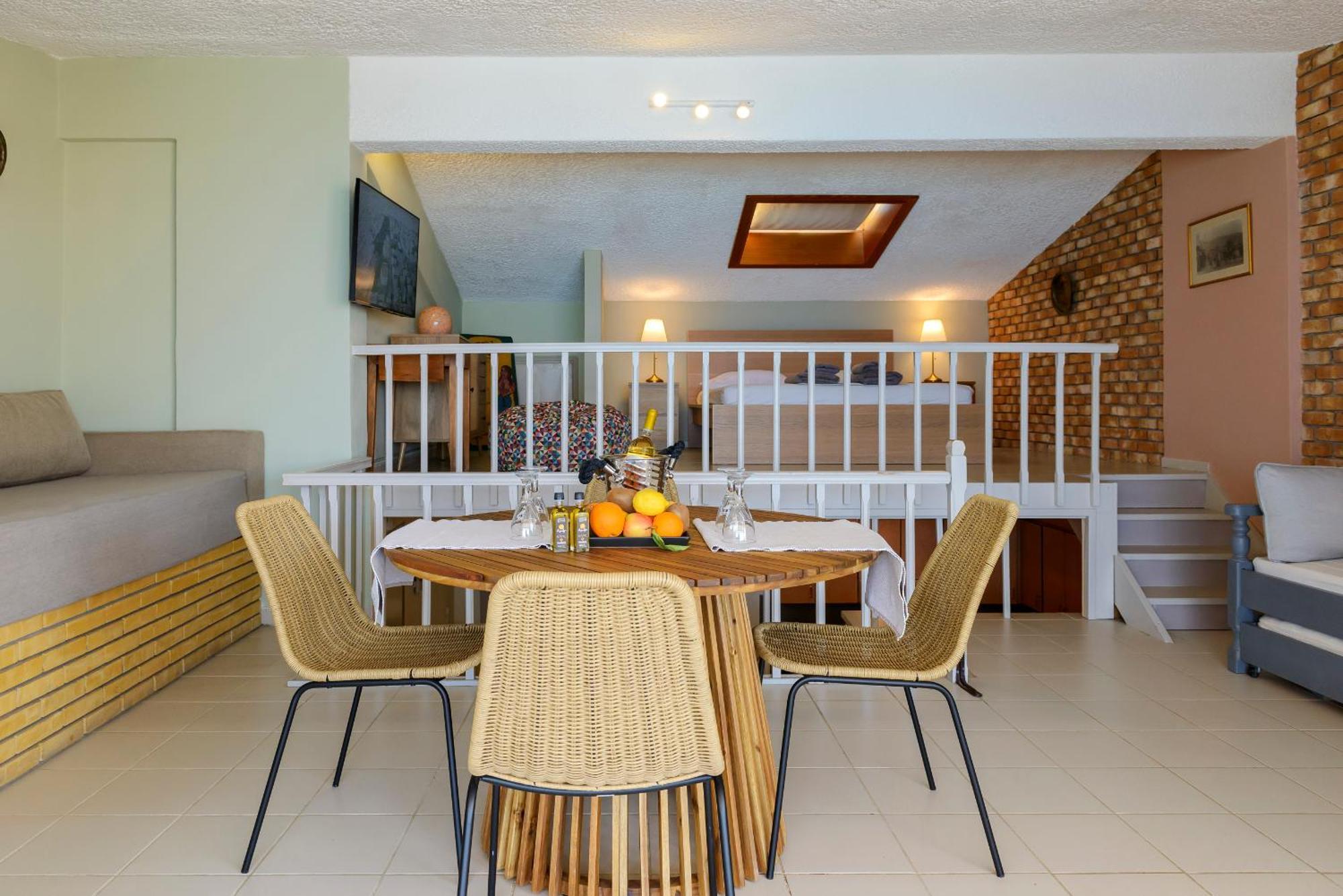 Agali 2 Superior Mezonet Front Of The Sea Apartment Akrogiali Luaran gambar