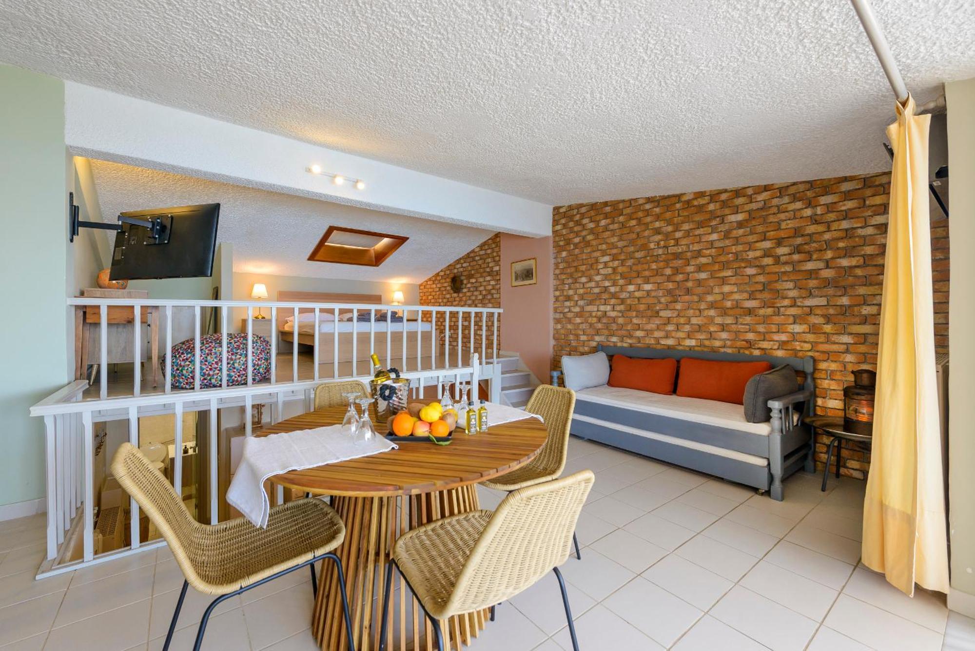 Agali 2 Superior Mezonet Front Of The Sea Apartment Akrogiali Luaran gambar